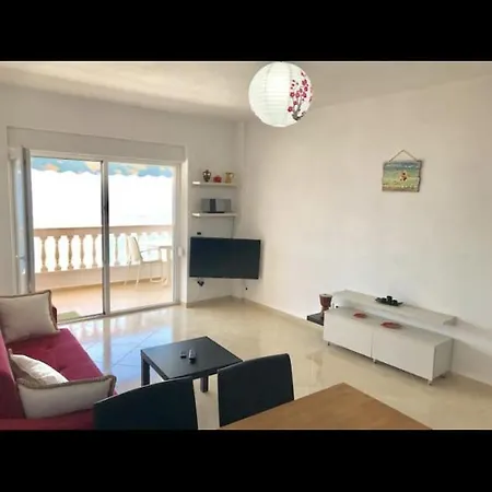 Undistracted View Looking Over And Corfu! Apartamento