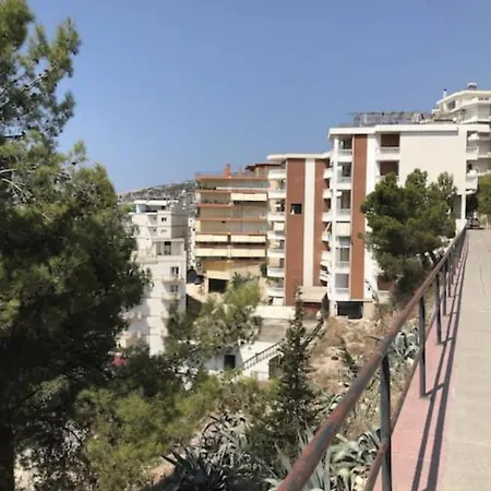 Apartment Undistracted View Looking Over And Corfu! Sarandë